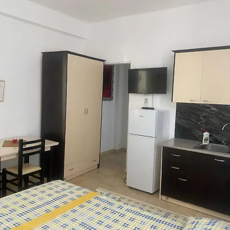 Borsh Apartments Appartamento *