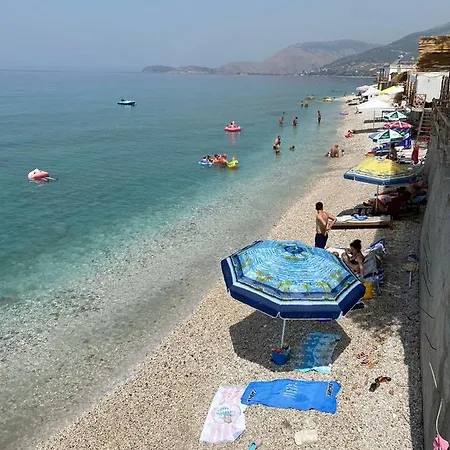 Apartamento Borsh Apartments