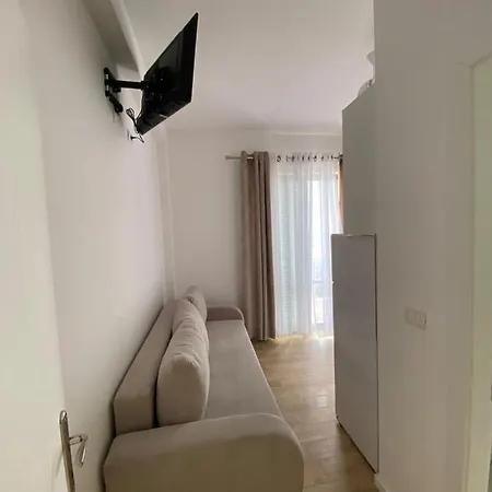 Borsh Apartments Apartmán *