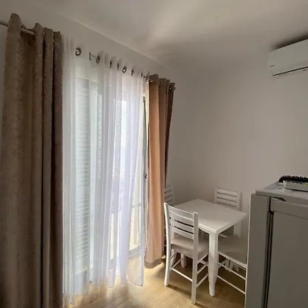 Sempaola Apartament Borsh