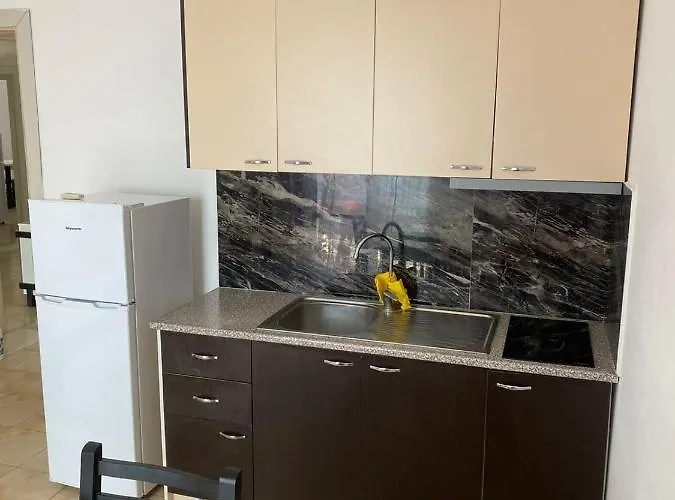 Borsh Apartments Apartman *