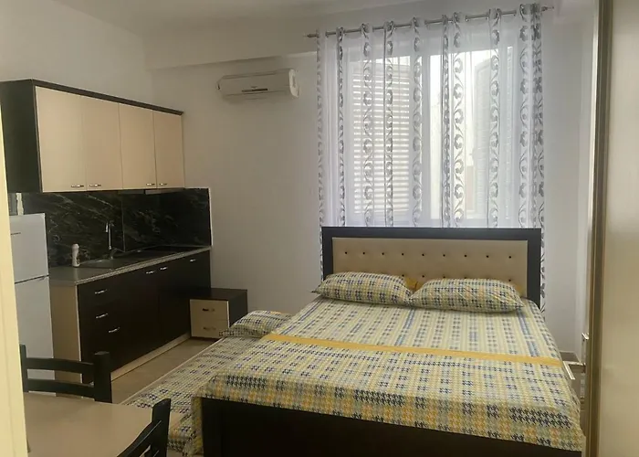 Apartamento Borsh Apartments *