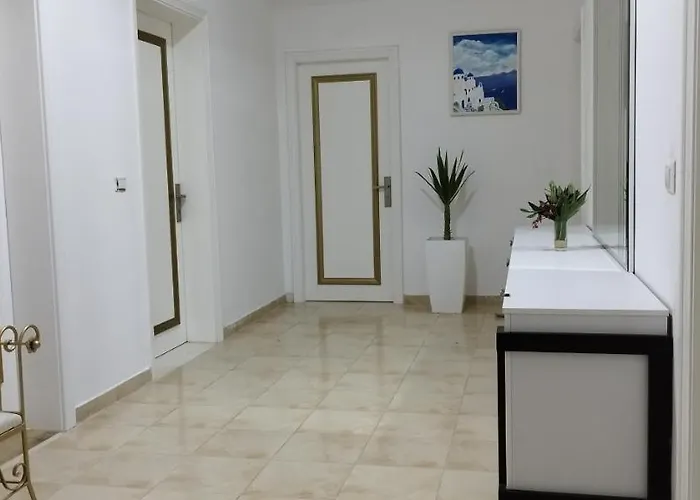 公寓 Borsh Apartments *