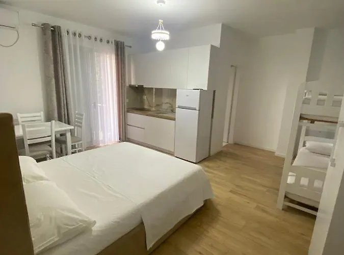 Borsh Apartments 公寓